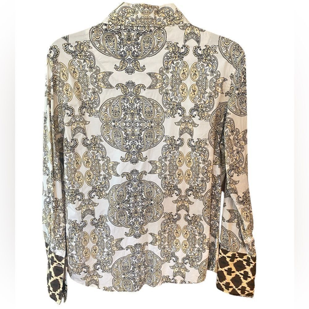 Tizzie Sz S Beige Brown Paisley Animal Print Flip Cuff Button Down Collar Shirt - Picture 2 of 7